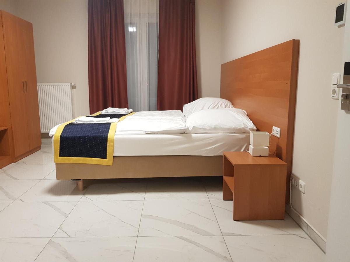 Hotel Emiliana Am Bahnhof Frankfurt am Main Luaran gambar